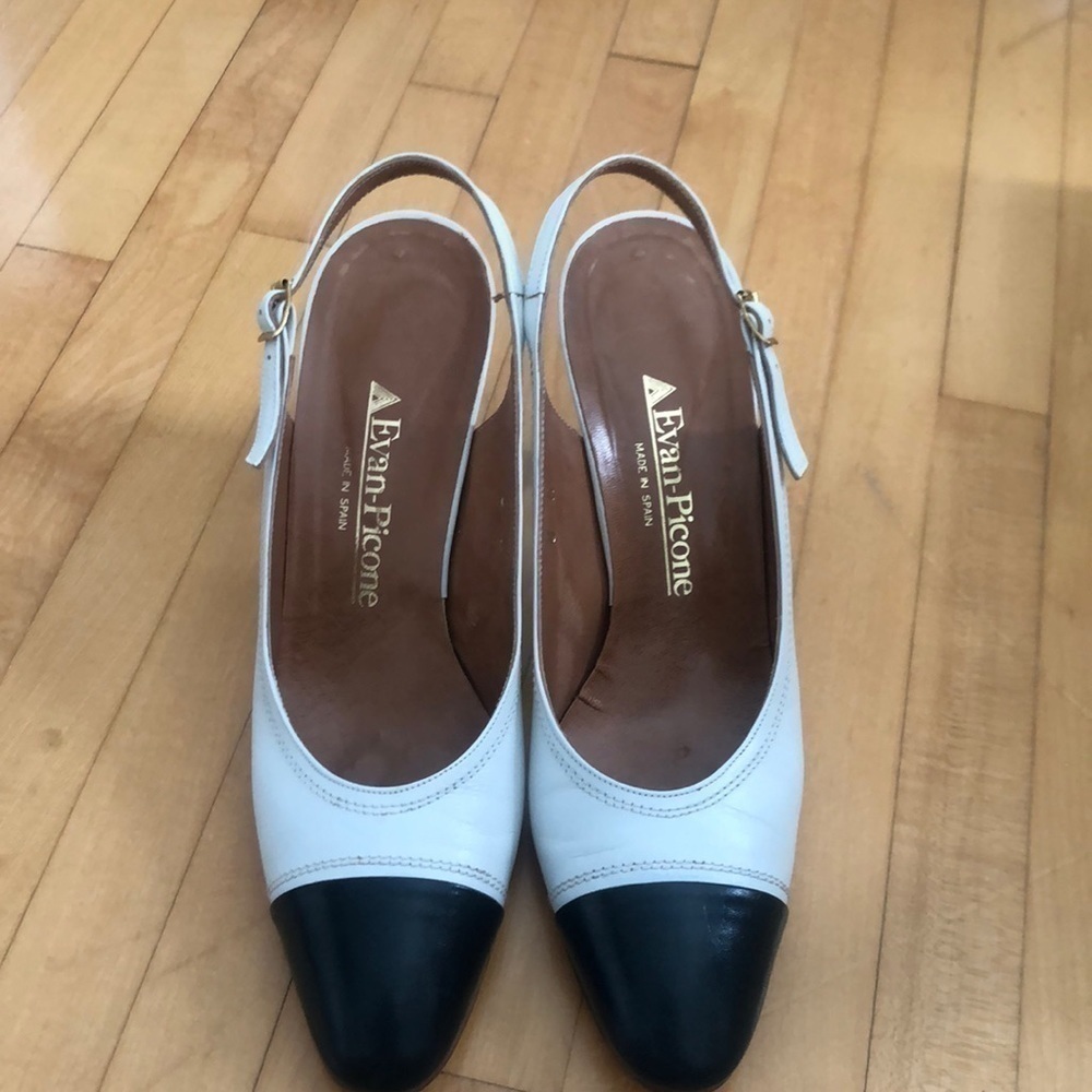 Evan-Picone vintage sling backs​​​​​​​​​​​​​​​
